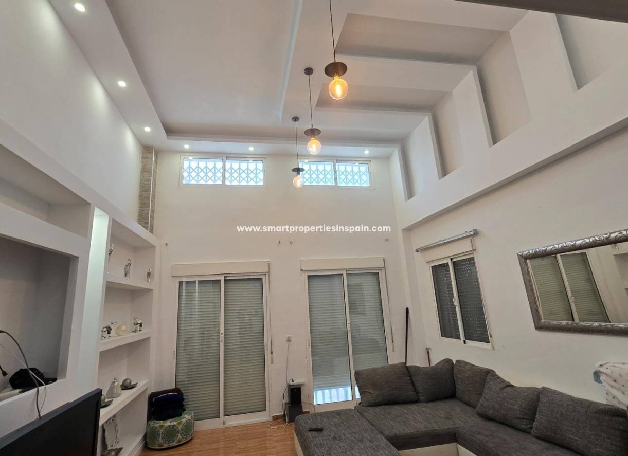 Resale - Country House - Elche