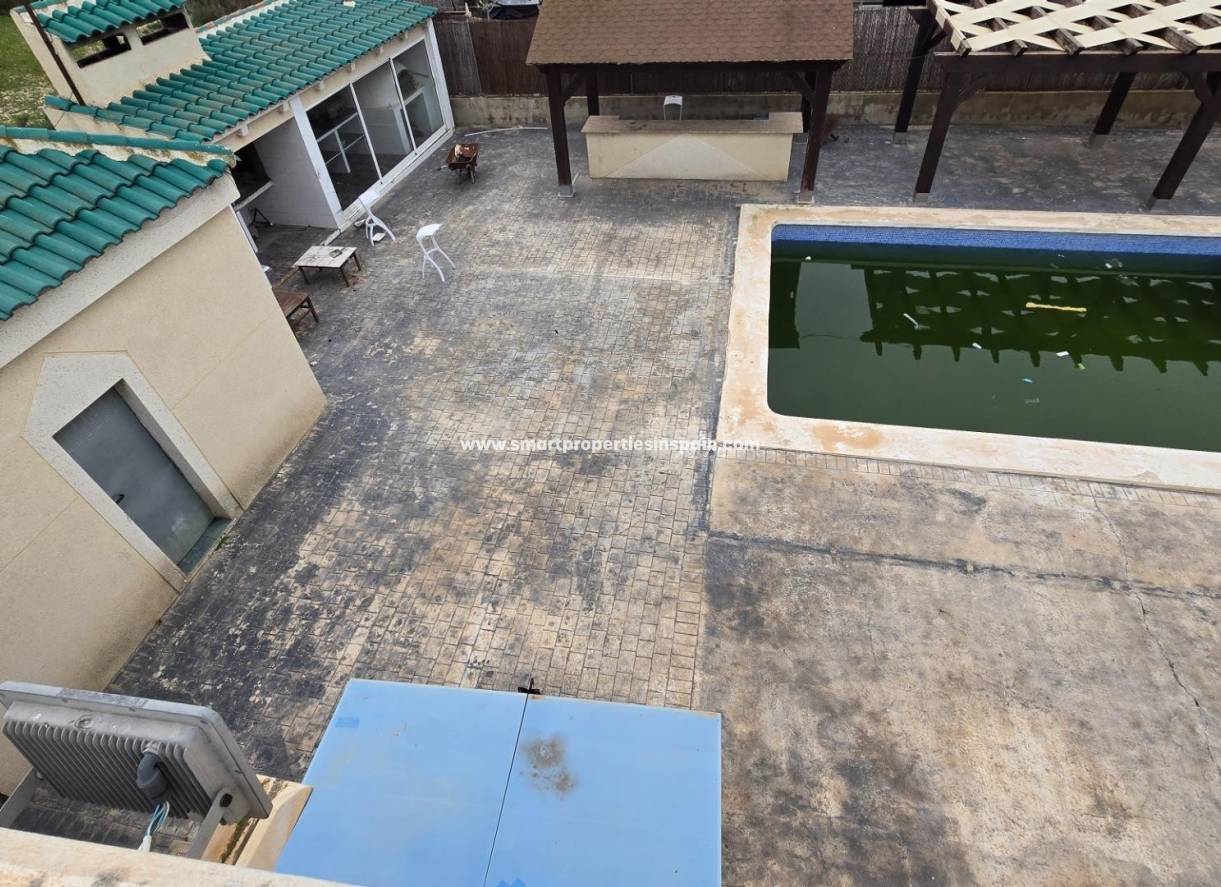 Resale - Country House - Elche