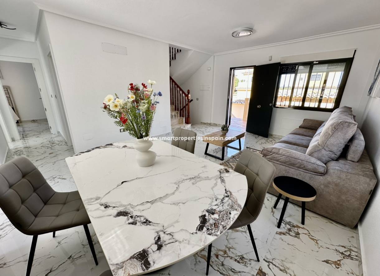 Resale - Detached Villa - Algorfa