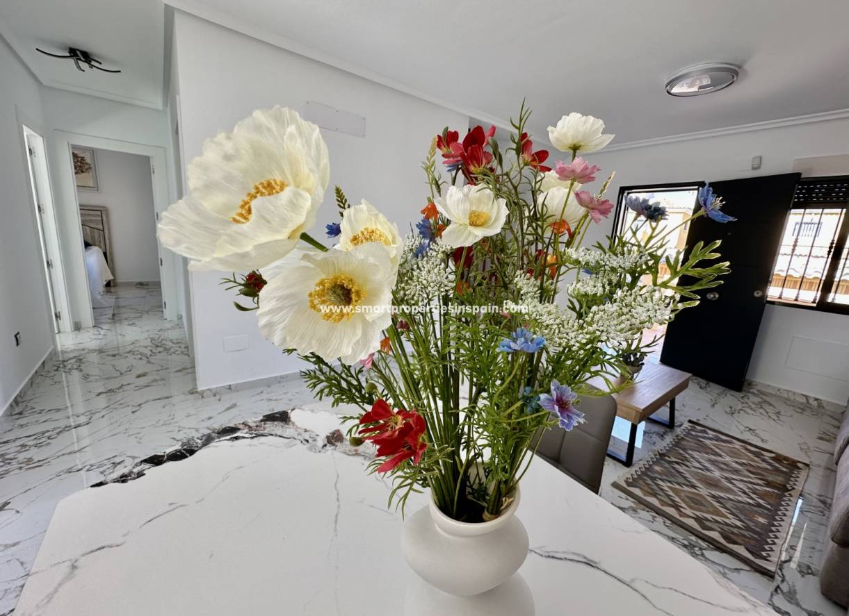 Resale - Detached Villa - Algorfa