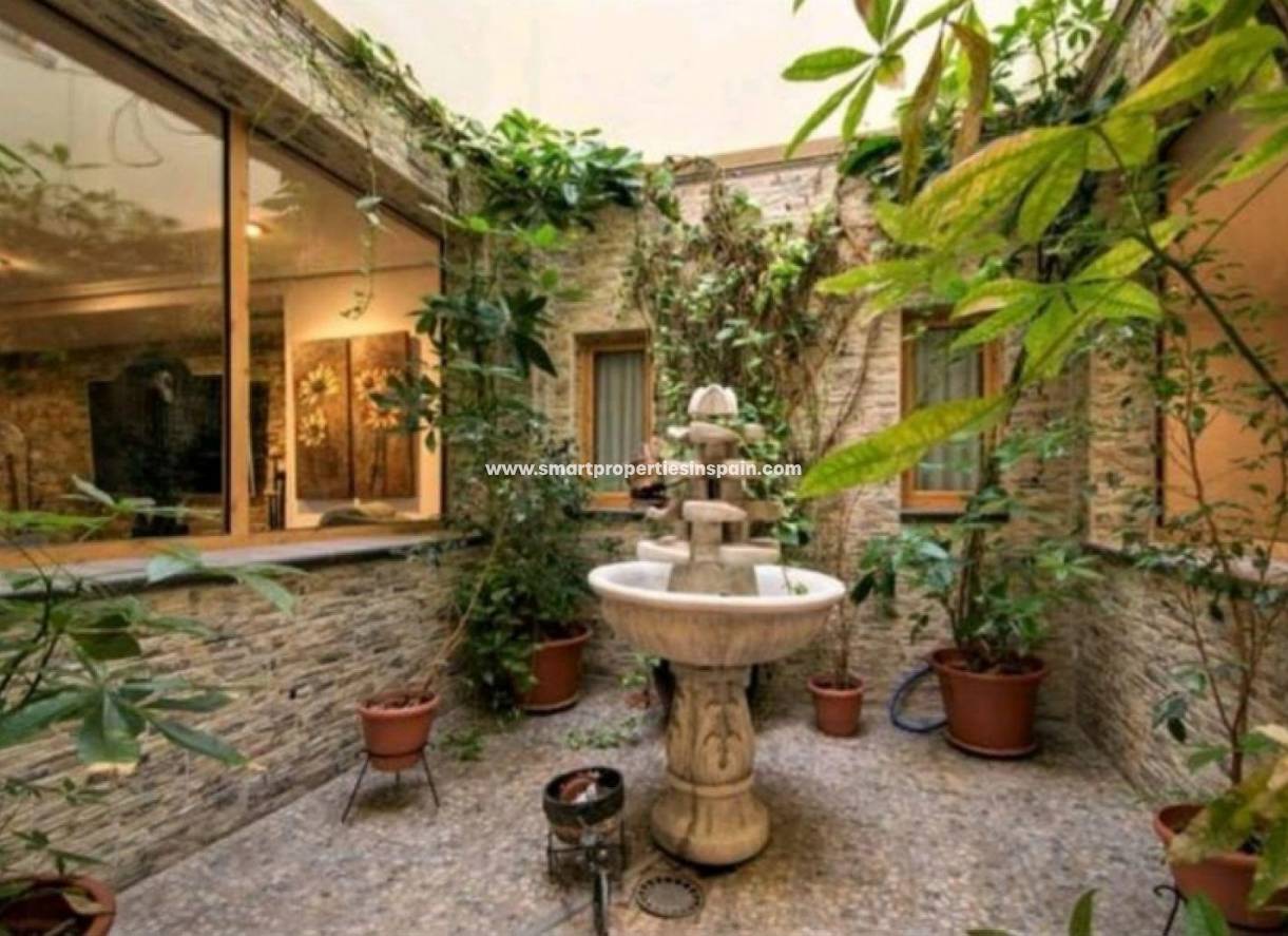 Resale - Detached Villa - Catral