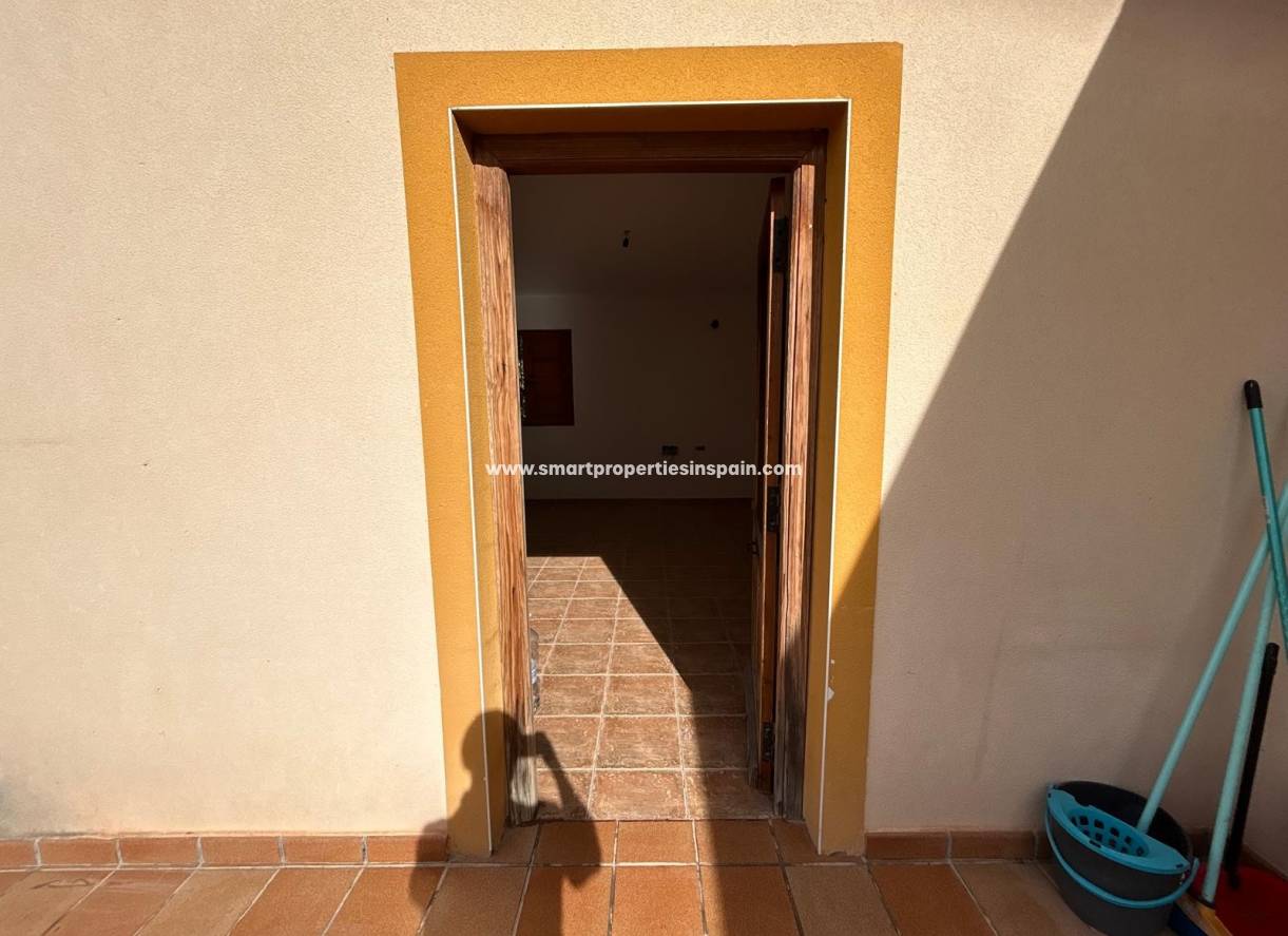 Resale - Detached Villa - Catral