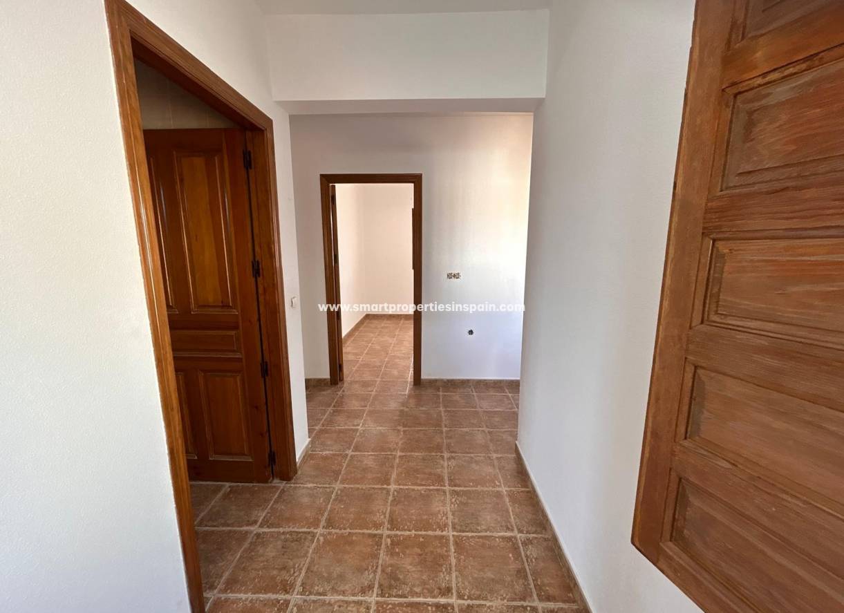 Resale - Detached Villa - Catral