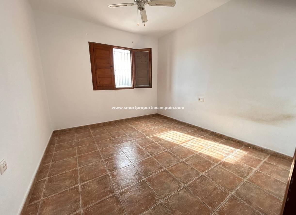 Resale - Detached Villa - Catral