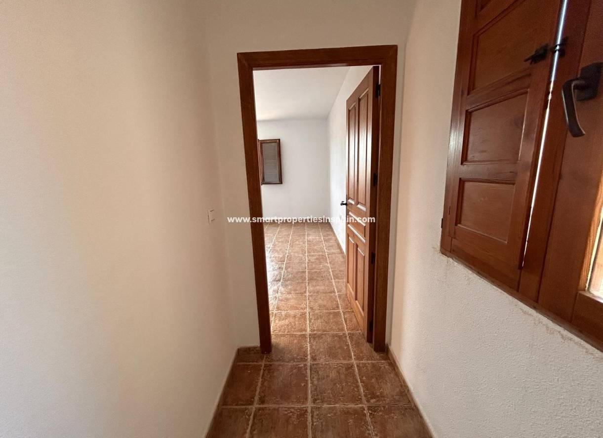 Resale - Detached Villa - Catral