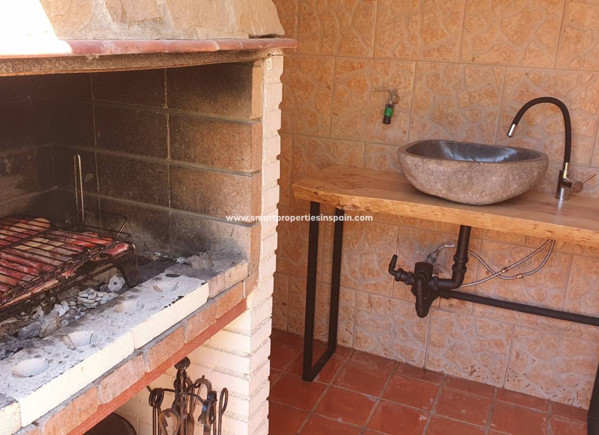 Resale - Detached Villa - Elche