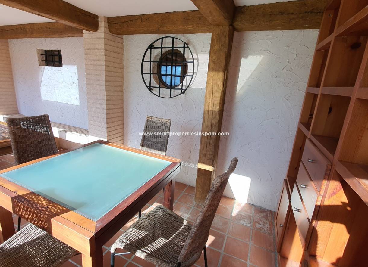 Resale - Detached Villa - Elche
