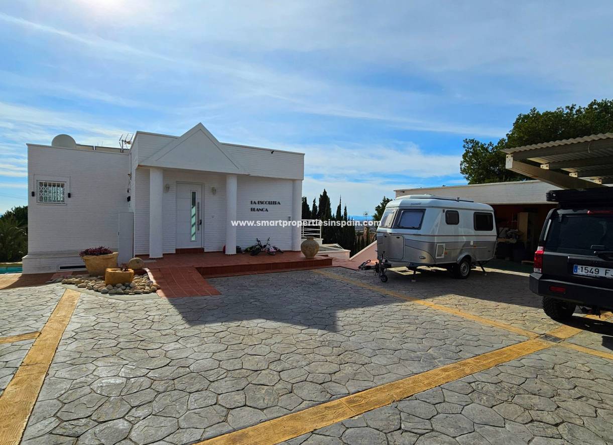 Resale - Detached Villa - Elche