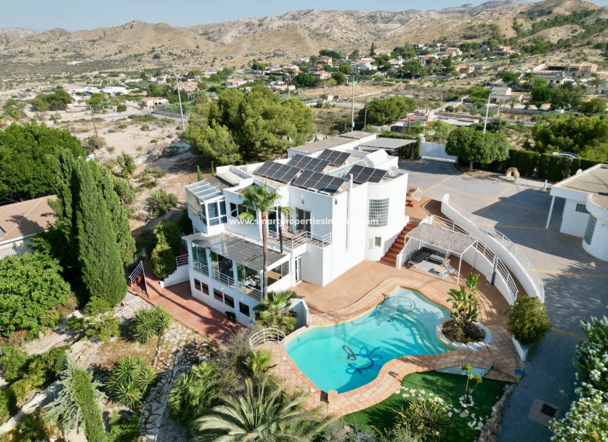 Resale - Detached Villa - Elche