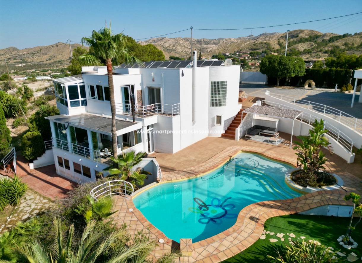 Resale - Detached Villa - Elche
