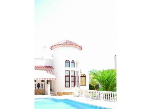 Resale - Detached Villa - La Marina - Urbanización La Marina