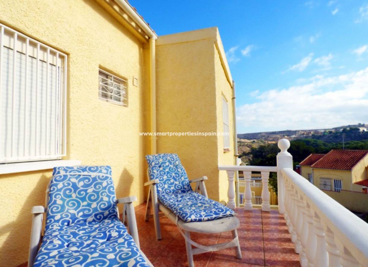 Resale - Detached Villa - La Marina - Urbanización La Marina