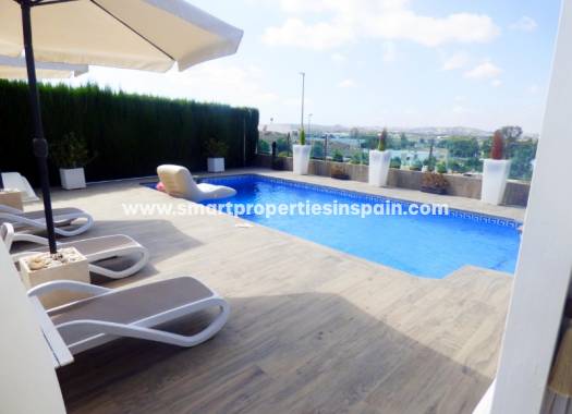Resale - Detached Villa - La Marina - Urbanización La Marina