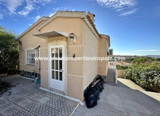 Resale - Detached Villa - La Marina - Urbanización La Marina