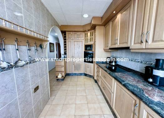 Resale - Detached Villa - La Marina - Urbanización La Marina