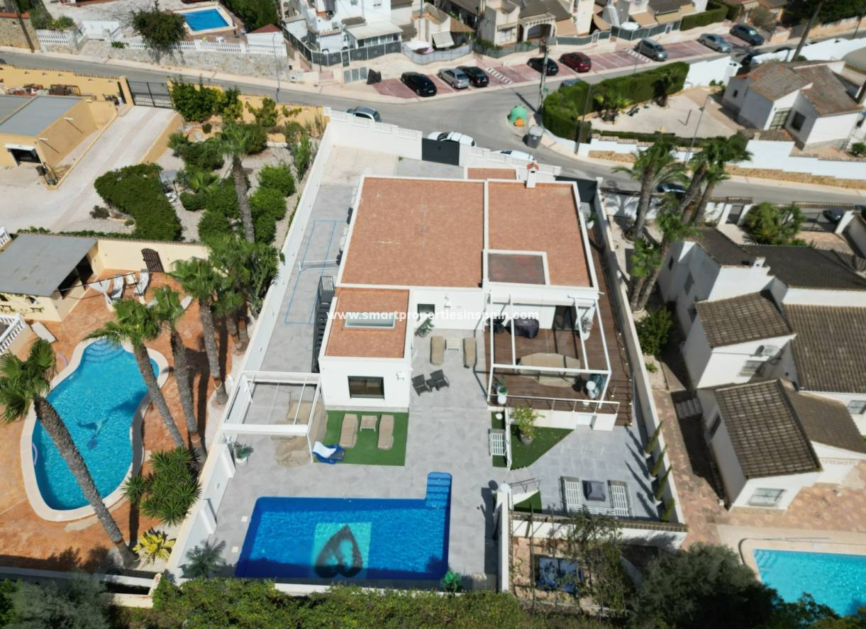 Resale - Detached Villa - La Marina - Urbanización La Marina