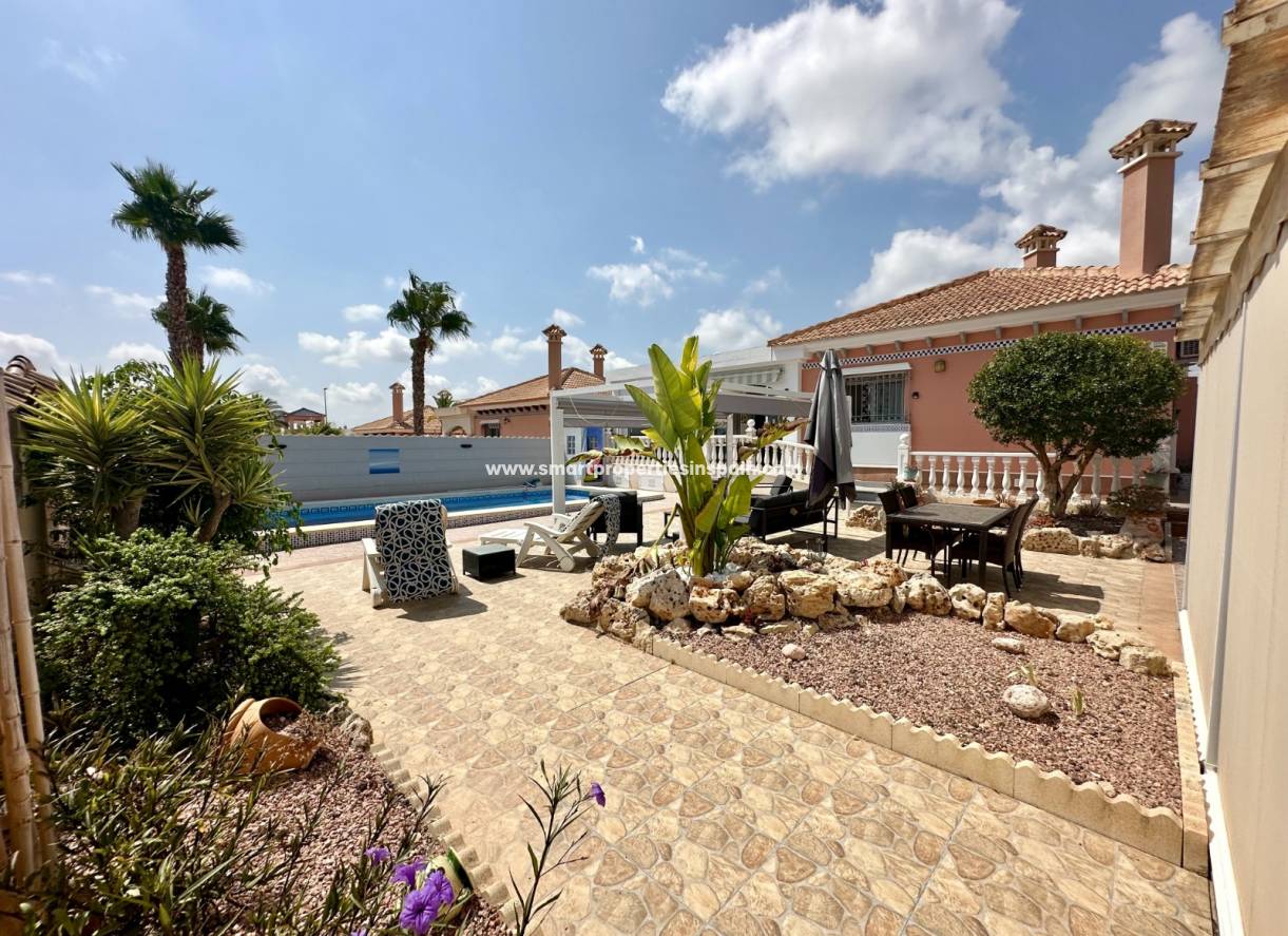 Resale - Detached Villa - La Marina - Urbanización La Marina