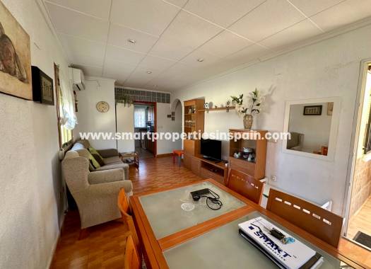 Resale - Detached Villa - La Marina - Urbanización La Marina