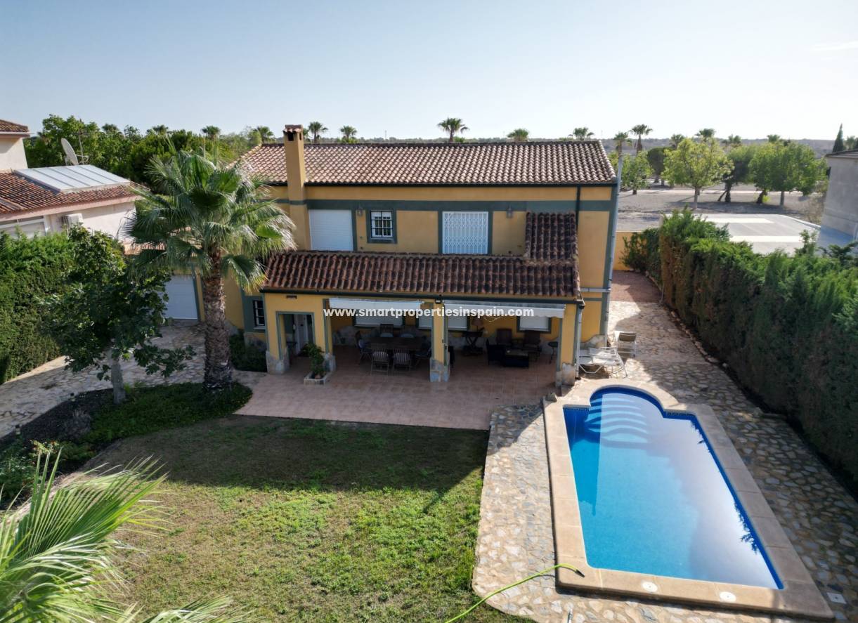 Resale - Detached Villa - La Marina - Urbanización La Marina