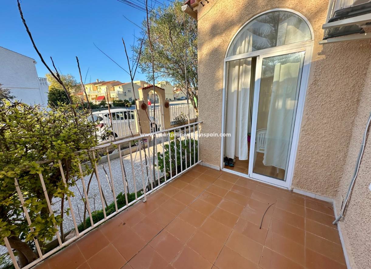 Resale - Detached Villa - La Marina - Urbanización La Marina