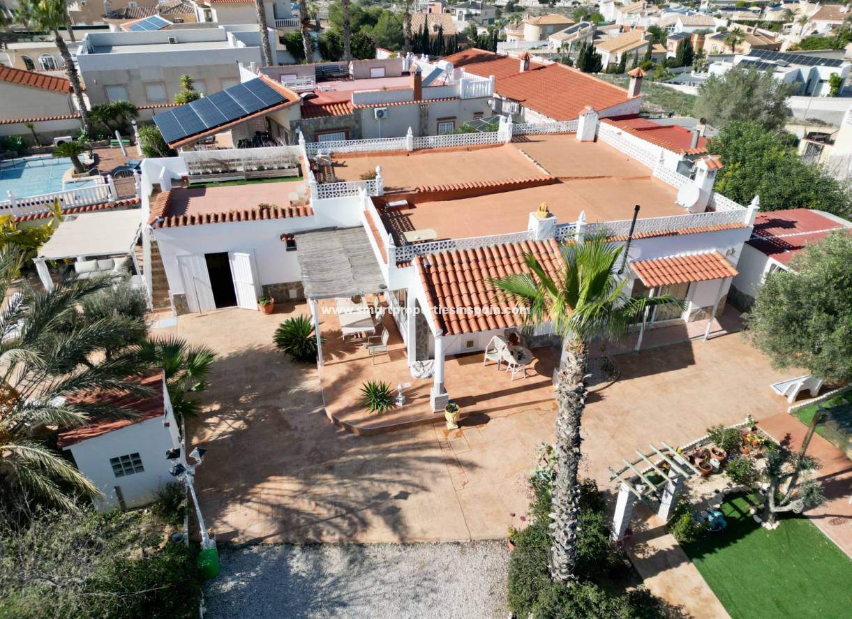 Resale - Detached Villa - La Marina - Urbanización La Marina