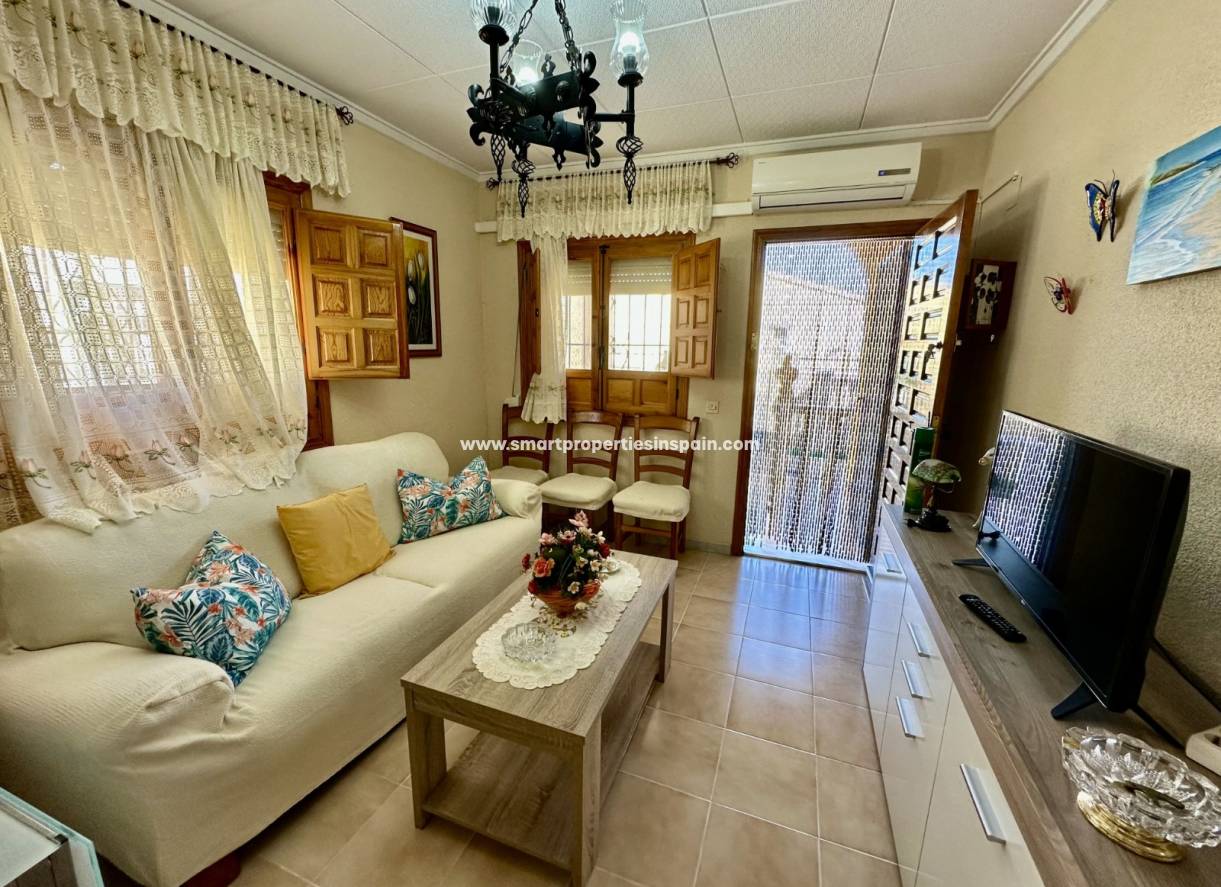 Resale - Detached Villa - La Marina - Urbanización La Marina