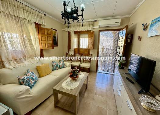 Resale - Detached Villa - La Marina - Urbanización La Marina