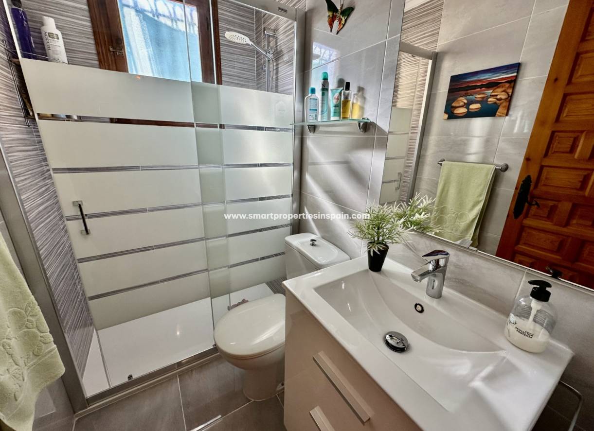 Resale - Detached Villa - La Marina - Urbanización La Marina