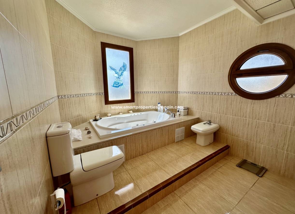 Resale - Detached Villa - La Marina - Urbanización La Marina