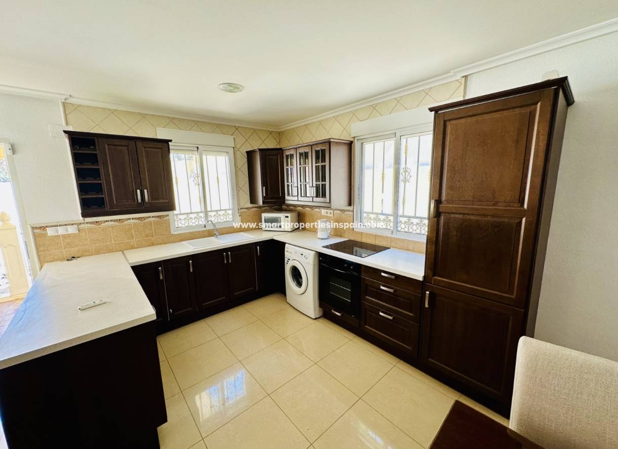 Resale - Detached Villa - La Marina - Urbanización La Marina