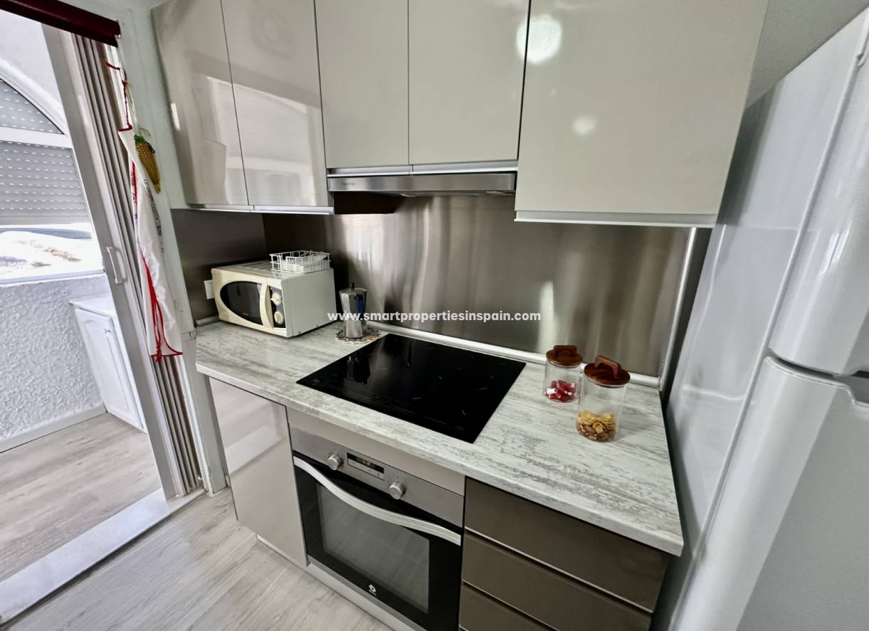 Resale - Detached Villa - La Marina - Urbanización La Marina