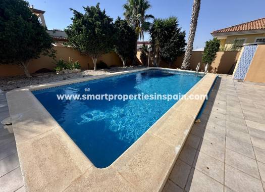 Resale - Detached Villa - La Marina - Urbanización La Marina