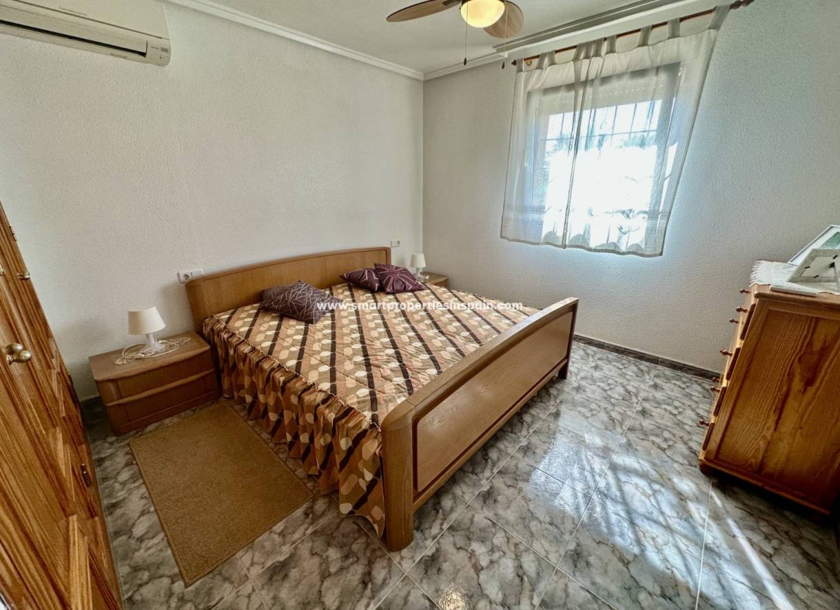 Resale - Detached Villa - La Marina - Urbanización La Marina