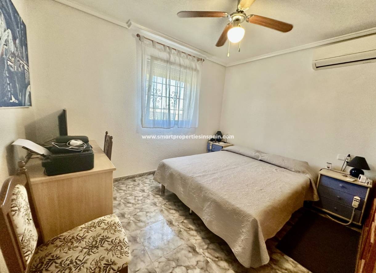 Resale - Detached Villa - La Marina - Urbanización La Marina