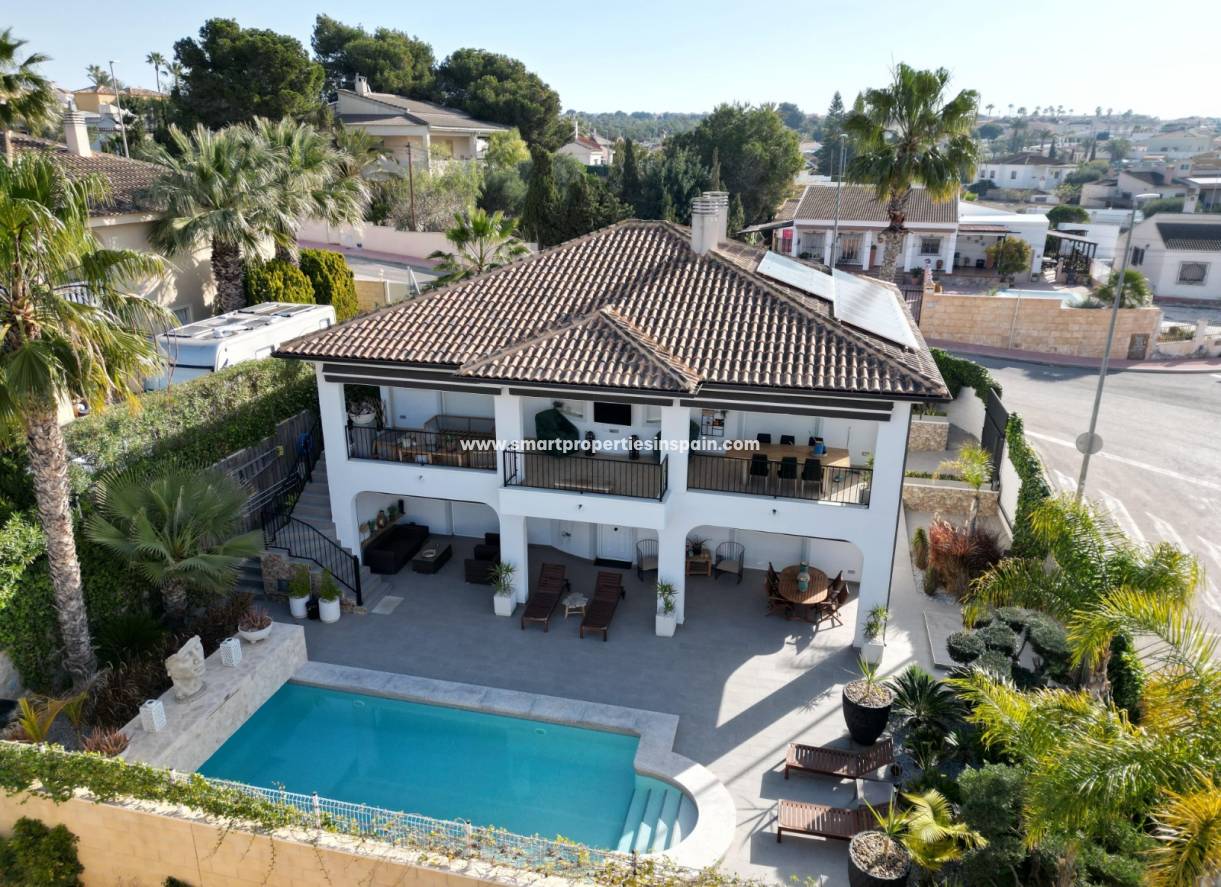 Resale - Detached Villa - La Marina - Urbanización La Marina