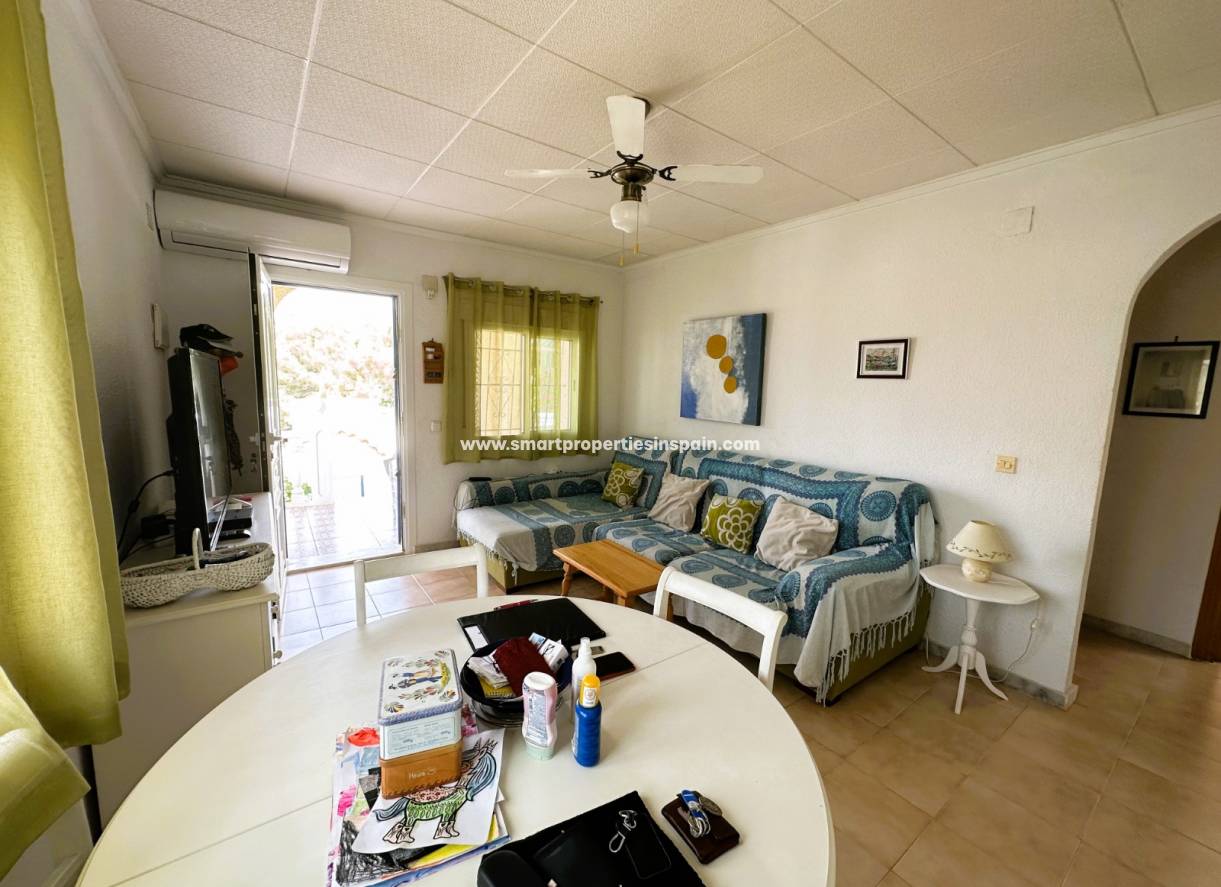 Resale - Detached Villa - La Marina - Urbanización La Marina