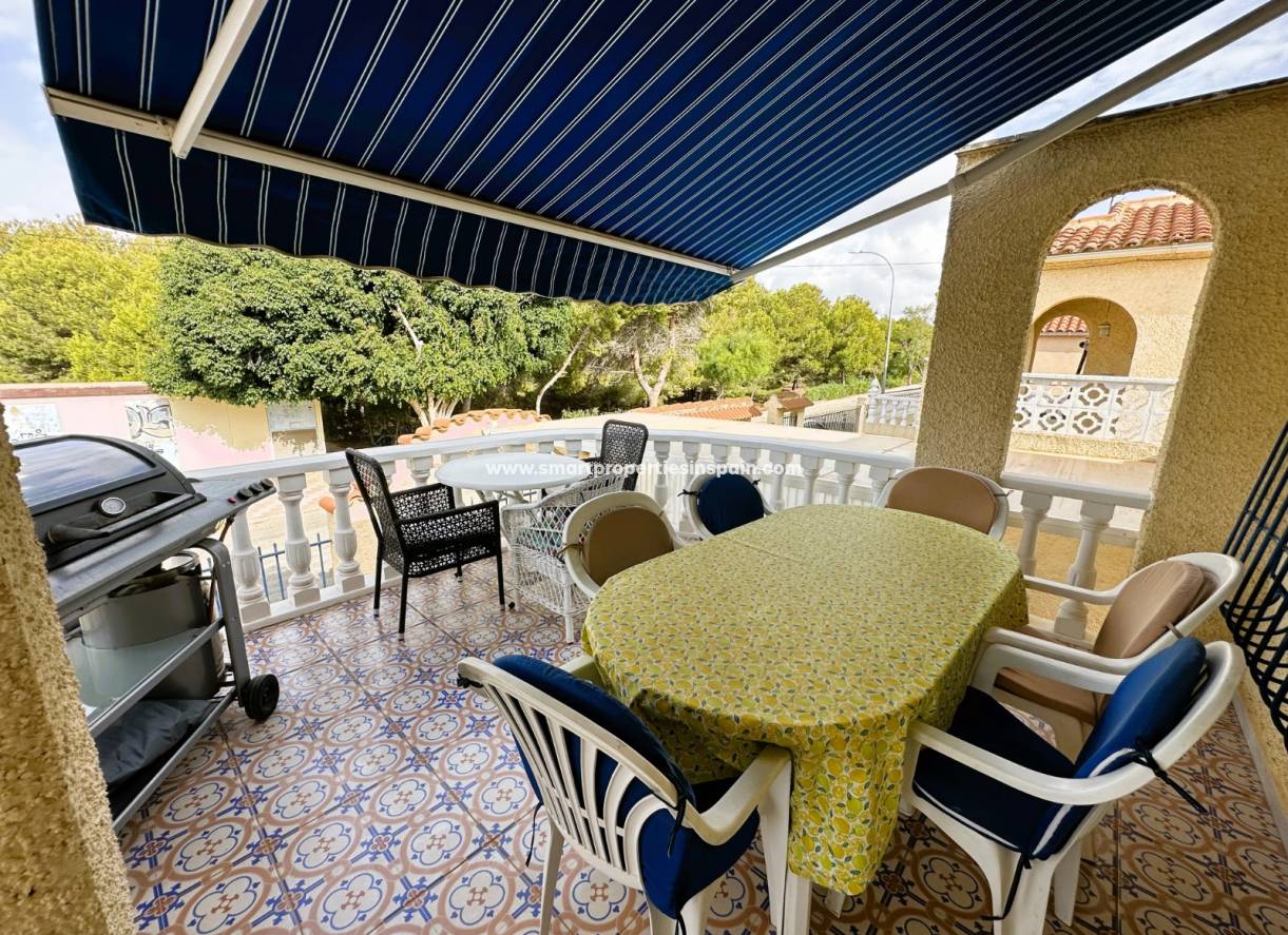 Resale - Detached Villa - La Marina - Urbanización La Marina