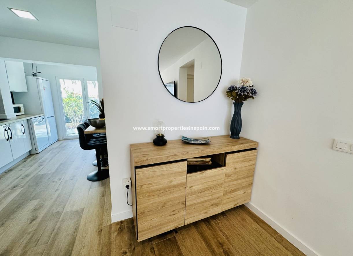 Resale - Detached Villa - La Marina - Urbanización La Marina