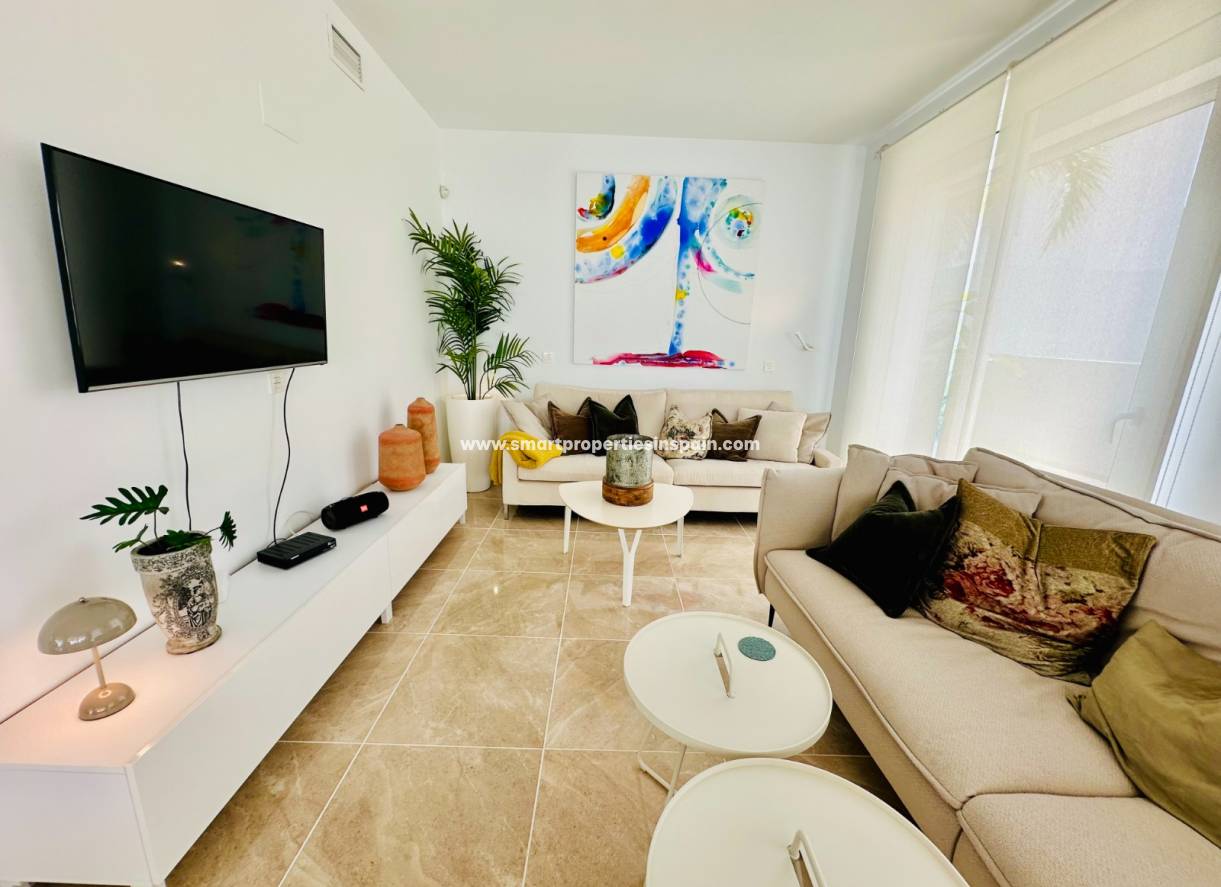 Resale - Detached Villa - La Marina - Urbanización La Marina
