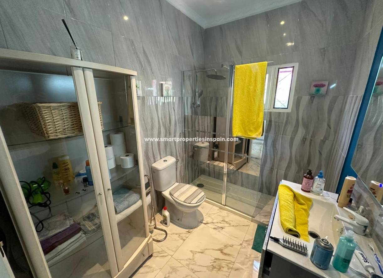Resale - Detached Villa - La Marina - Urbanización La Marina