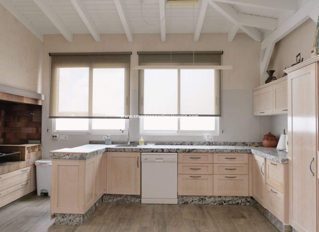 Resale - Detached Villa - La Marina - Urbanización La Marina