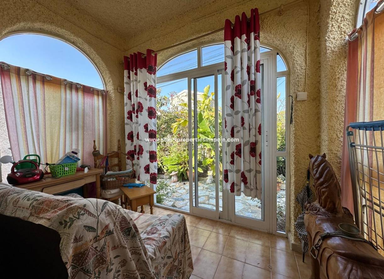 Resale - Detached Villa - La Marina - Urbanización La Marina