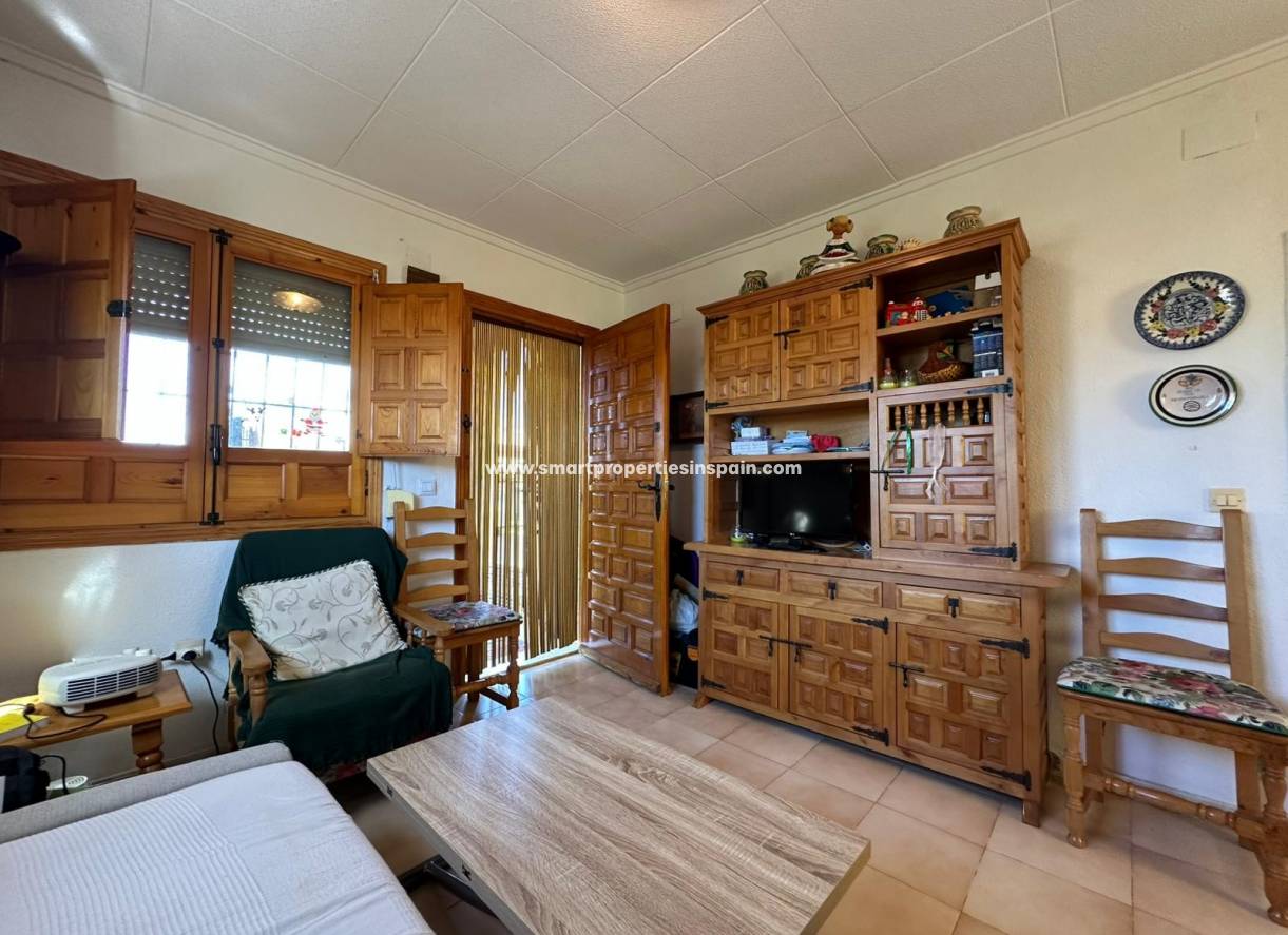 Resale - Detached Villa - La Marina - Urbanización La Marina