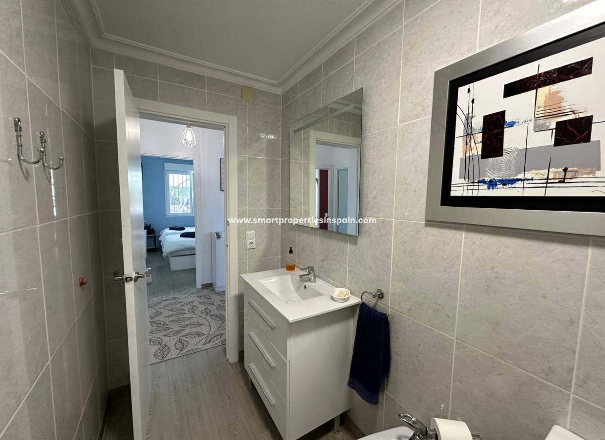 Resale - Detached Villa - La Marina - Urbanización La Marina