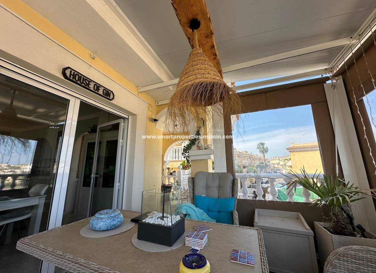 Resale - Detached Villa - La Marina - Urbanización La Marina