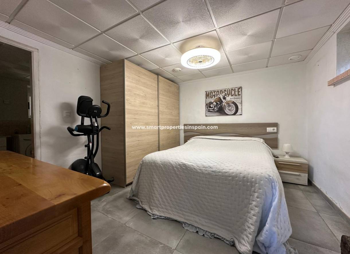 Resale - Detached Villa - La Marina - Urbanización La Marina