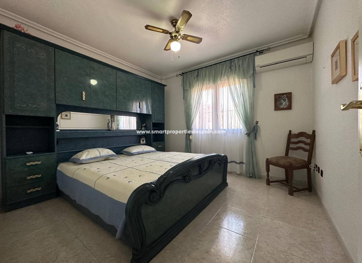 Resale - Detached Villa - La Marina - Urbanización La Marina