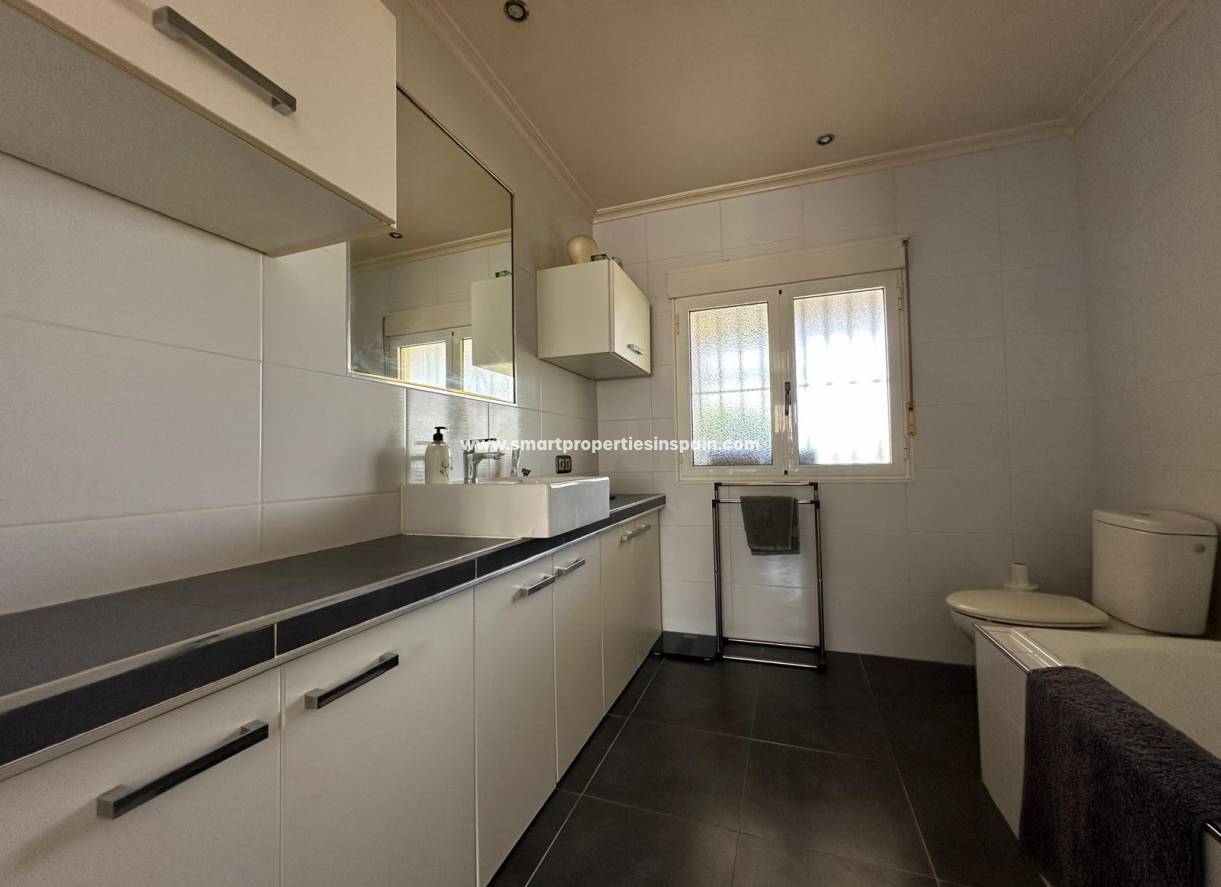Resale - Detached Villa - La Marina - Urbanización La Marina