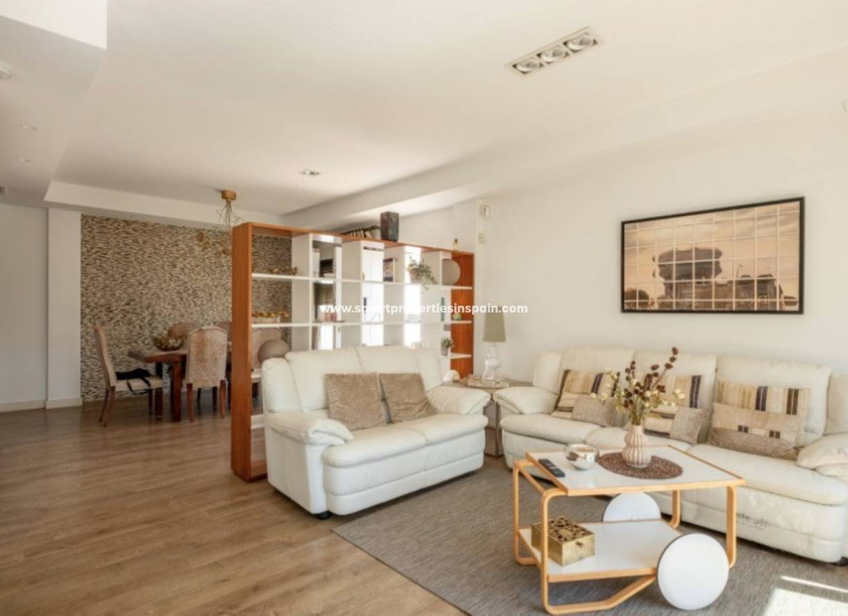 Resale - Detached Villa - La Marina - Urbanización La Marina