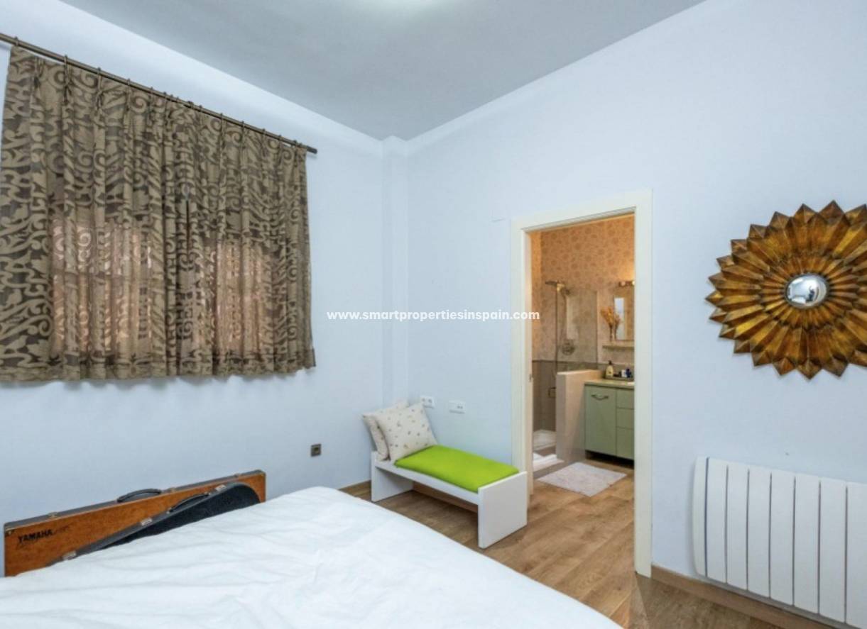 Resale - Detached Villa - La Marina - Urbanización La Marina